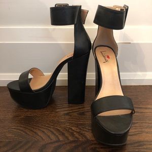 Fabulous statement black heals
